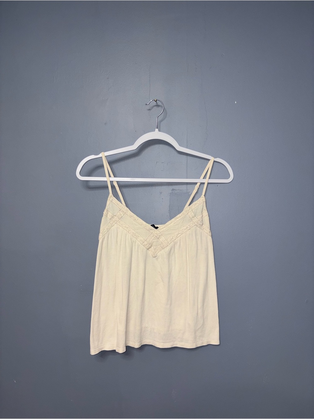 American Eagle | Cream TankTop | Size Medium